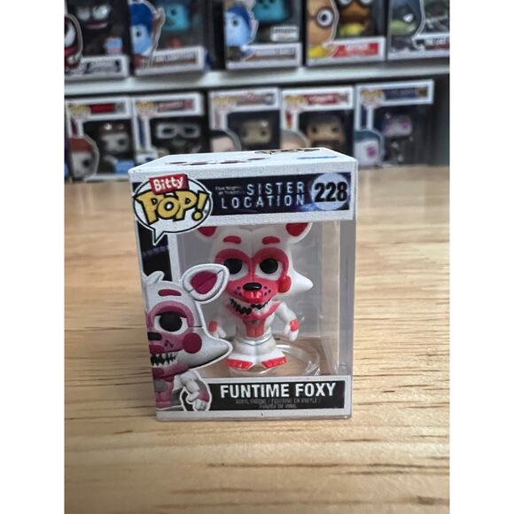 BITTY Funtime Foxy 5 Nights Freddy's Sister Location Funko Pop #228 5NAF Horror - Picture 1 of 6